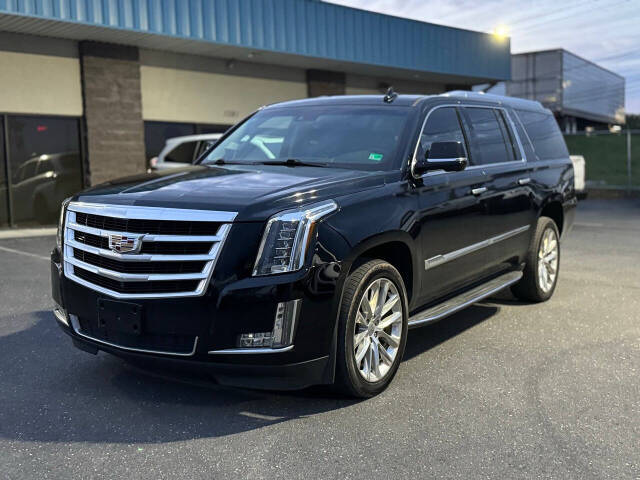 cadillac escalade esv 2018 1GYS4JKJ7JR322408 image cadillac escalade esv 2018 1GYS4JKJ7JR322408 image